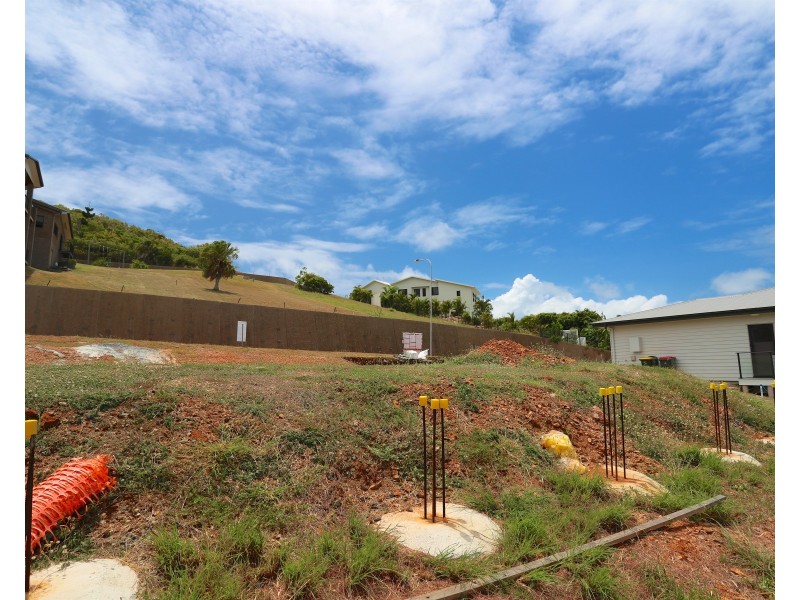 18 Livistonia Crescent, Emu Park QLD 4710