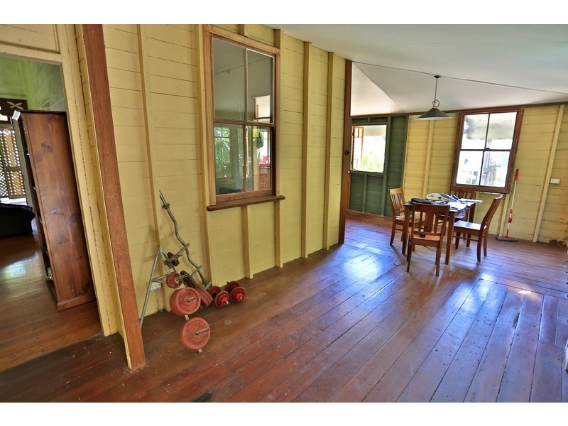 16 Oak Street, Emu Park QLD 4710