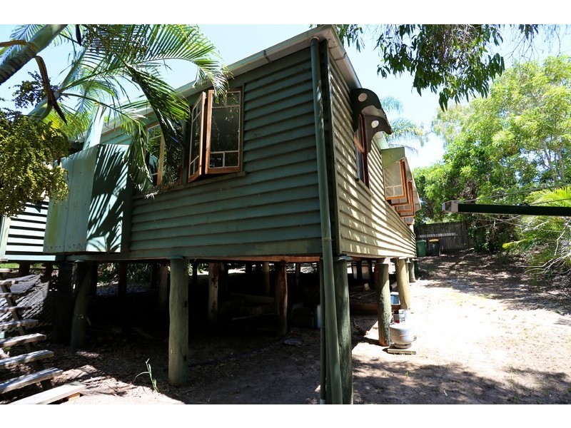 16 Oak Street, Emu Park QLD 4710