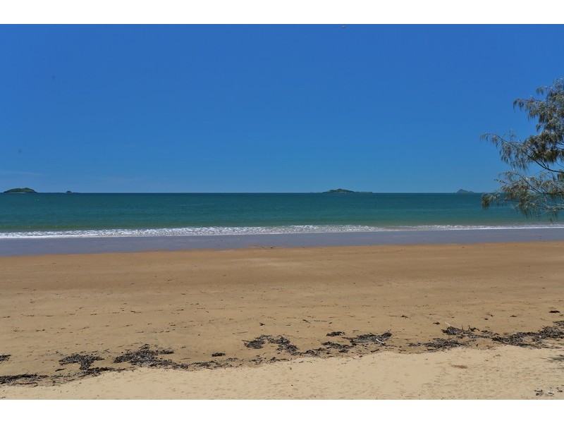 16 Oak Street, Emu Park QLD 4710