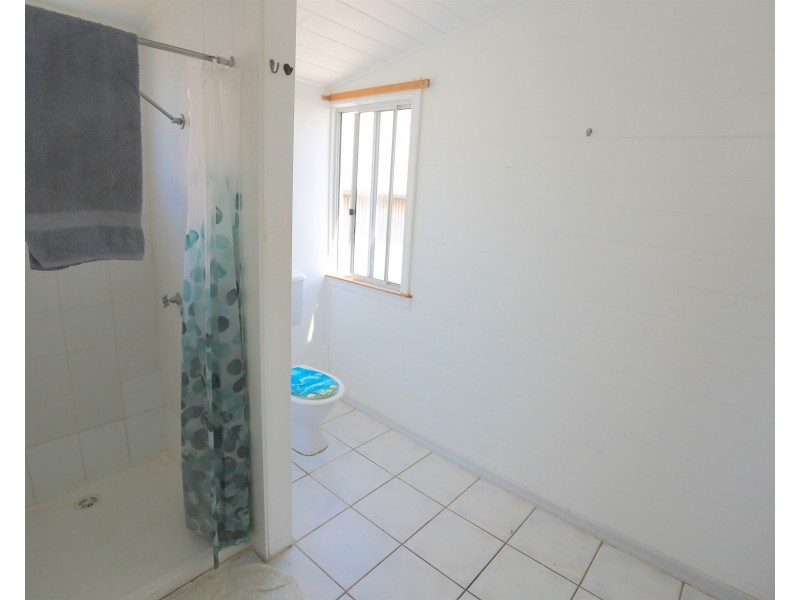 16 Bright Street, Emu Park QLD 4710