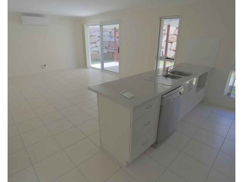 58 Cocoanut Point Drive, Zilzie QLD 4710
