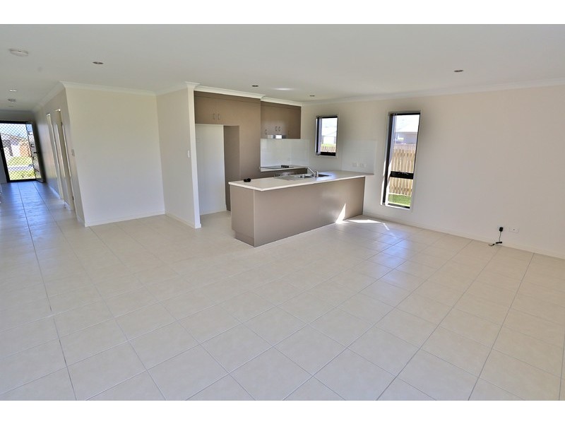 30 New Forest Road, Zilzie QLD 4710