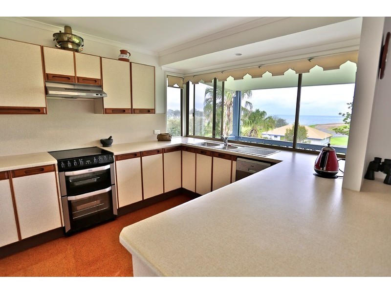 7 Connor Street, Emu Park QLD 4710