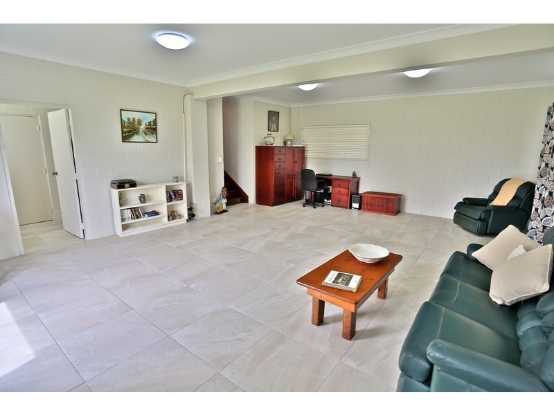 7 Connor Street, Emu Park QLD 4710