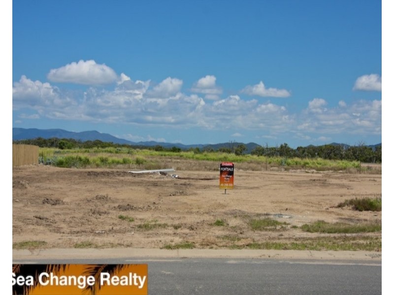 74 Amalfi Drive, Zilzie QLD 4710