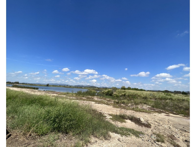 74 Amalfi Drive, Zilzie QLD 4710