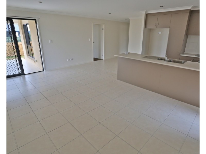 22 Timbers Beach Road, Zilzie QLD 4710