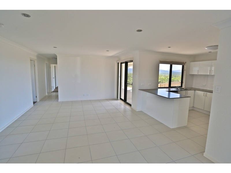 46 Falcon Crest, Zilzie QLD 4710