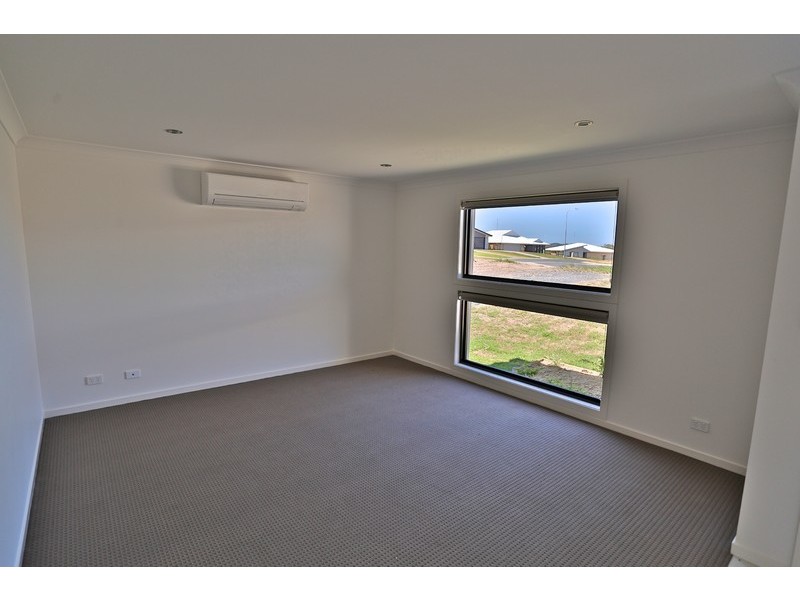 46 Falcon Crest, Zilzie QLD 4710