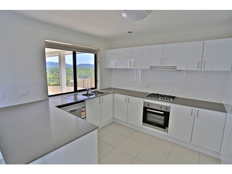 46 Falcon Crest, Zilzie QLD 4710