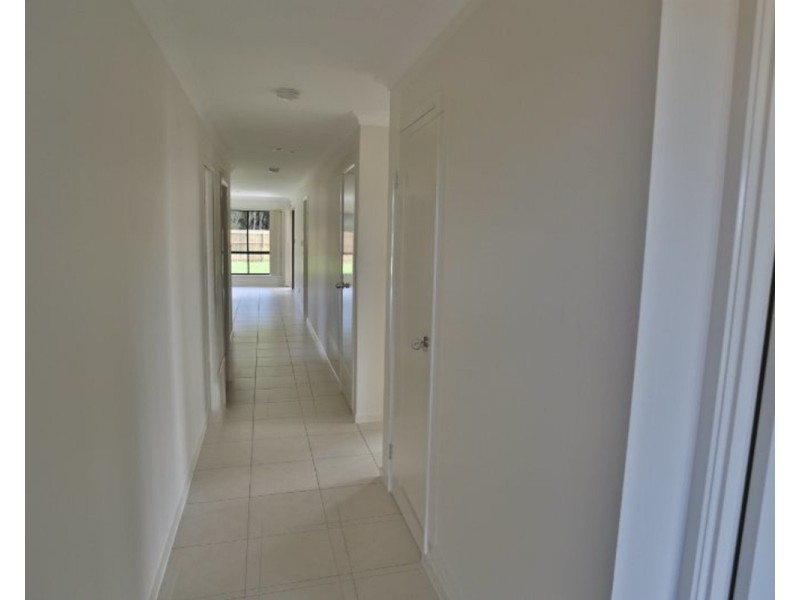 30 Beachside Circuit, Mulambin QLD 4703