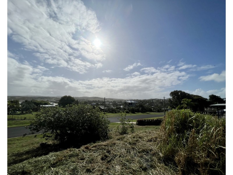 39 John Street, Emu Park QLD 4710