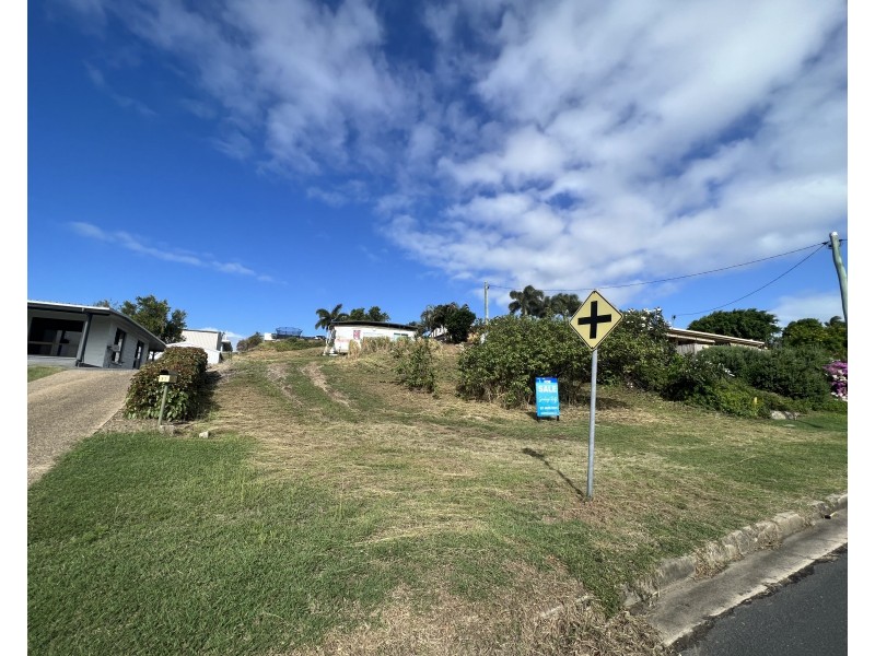 39 John Street, Emu Park QLD 4710