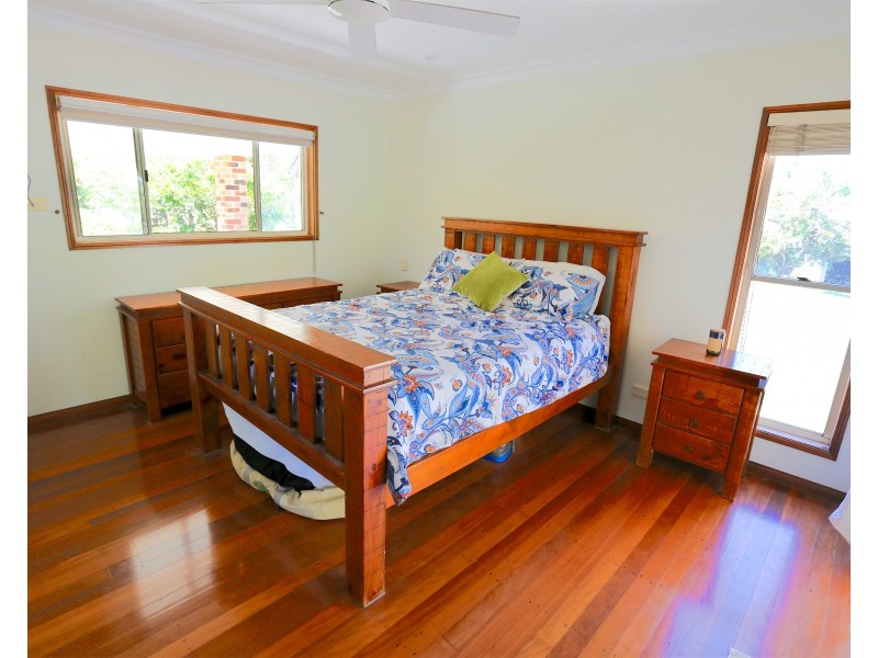 22 Catherine Avenue, Inverness QLD 4703