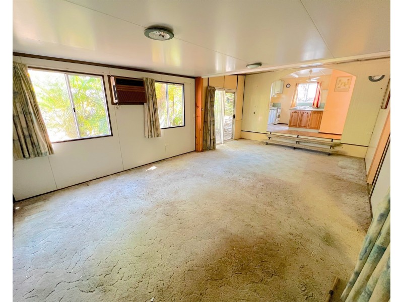 75/760 Scenic Highway, Kinka Beach QLD 4703