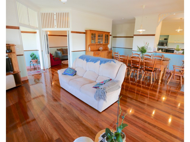 80-82 Archer Street, Emu Park QLD 4710