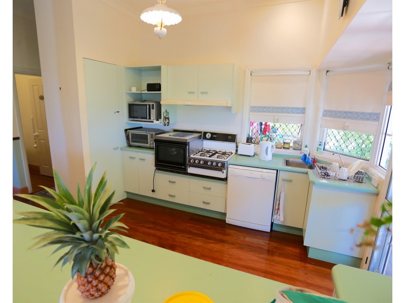 80-82 Archer Street, Emu Park QLD 4710