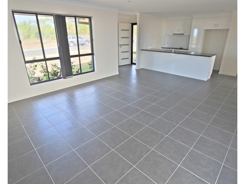 46 Foxtail Palm Boulevard, Zilzie QLD 4710