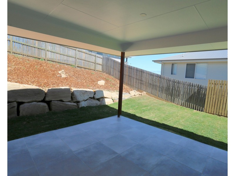 4 Ocean View Drive, Zilzie QLD 4710