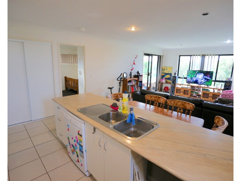 14 The Ridge Way, Zilzie QLD 4710