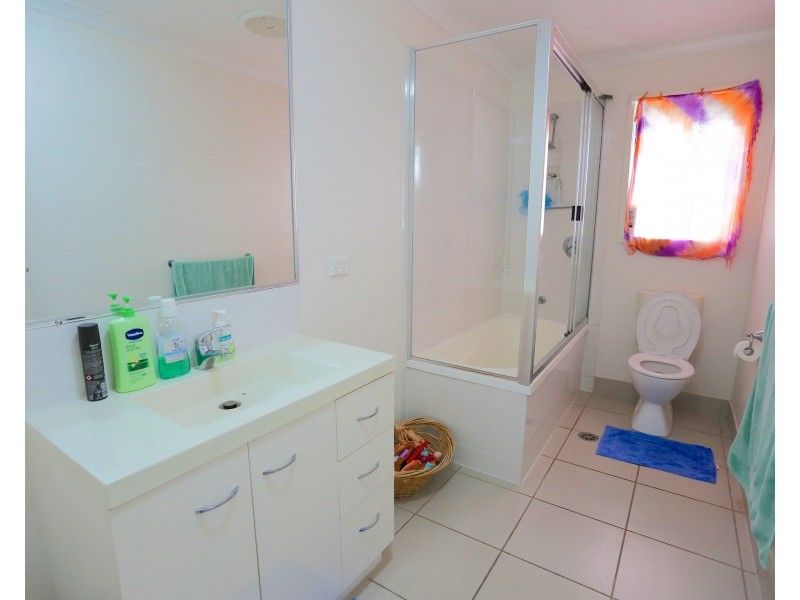 14 The Ridge Way, Zilzie QLD 4710