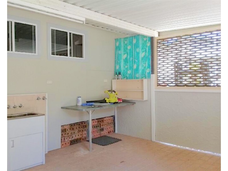 19 Phillip Street, Emu Park QLD 4710
