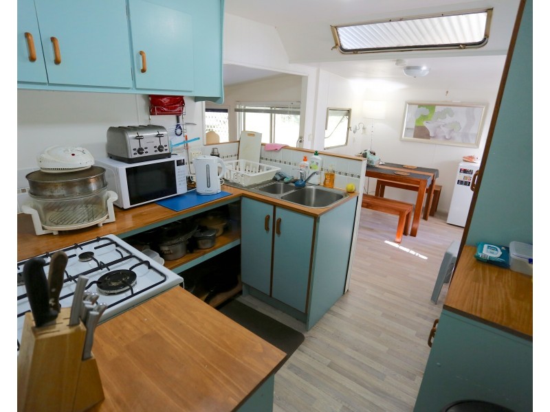 92/760 Scenic Highway, Kinka Beach QLD 4703