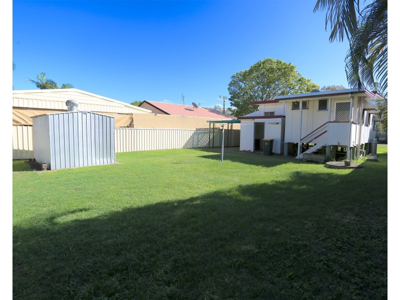 20 Meadow Street, Keppel Sands QLD 4702
