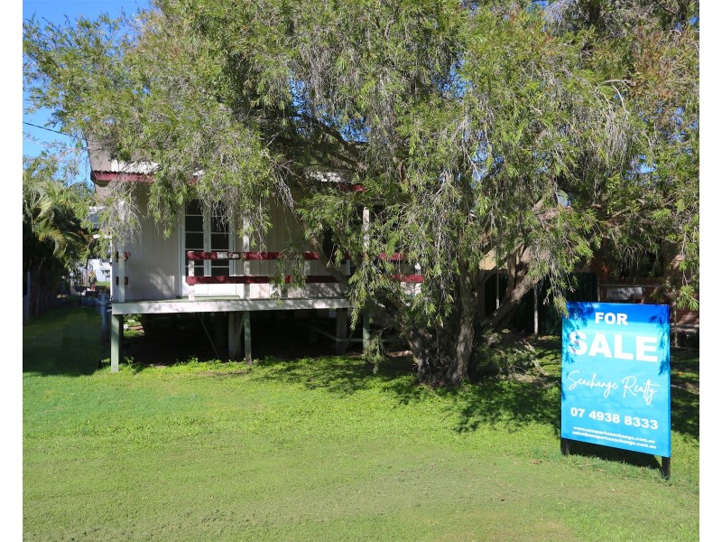 20 Meadow Street, Keppel Sands QLD 4702