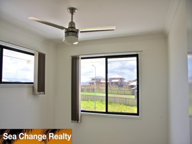 1 The Link, Zilzie QLD 4710