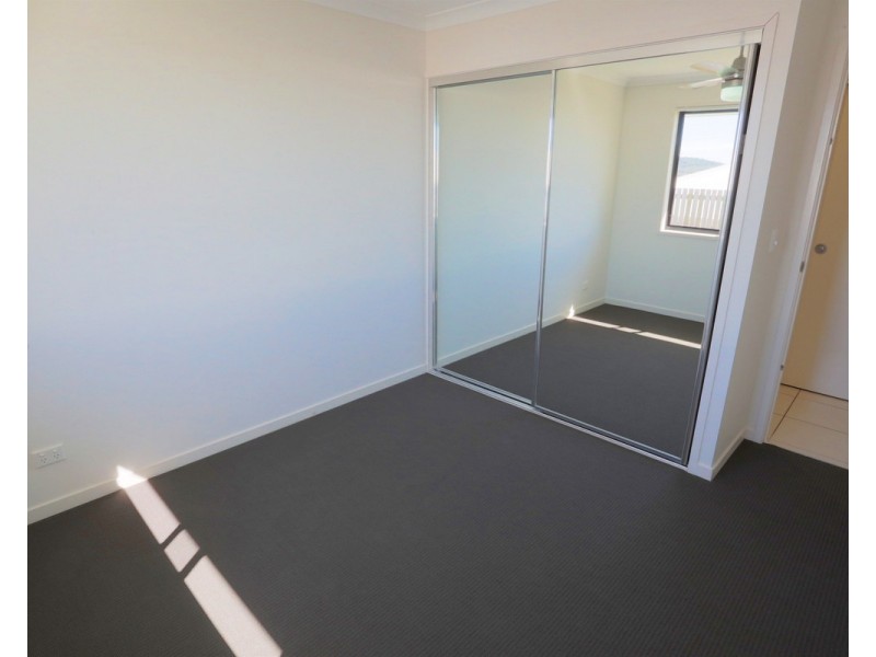 25 Falcon Crest, Zilzie QLD 4710