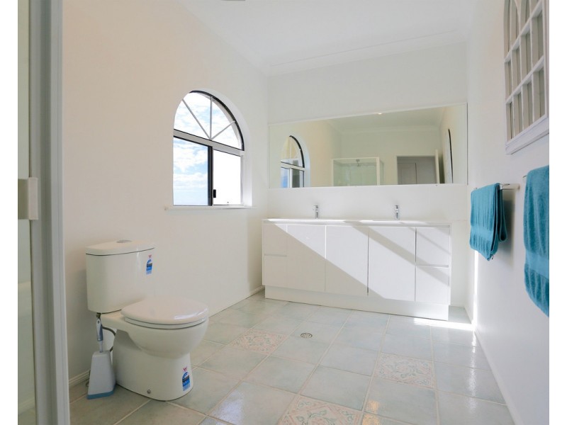 61 Poinciana Avenue, Taranganba QLD 4703