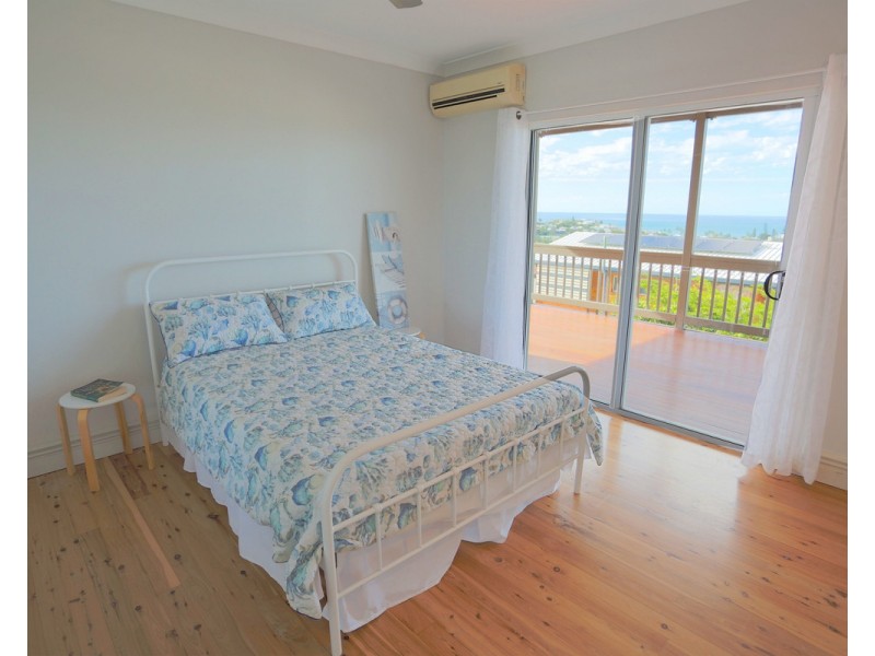 61 Poinciana Avenue, Taranganba QLD 4703