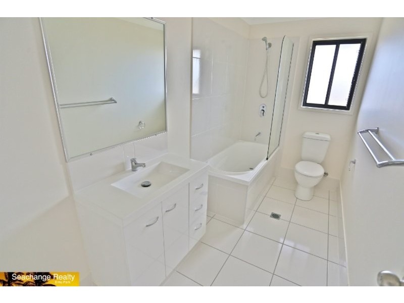 21 Eagle Heights, Emu Park QLD 4710