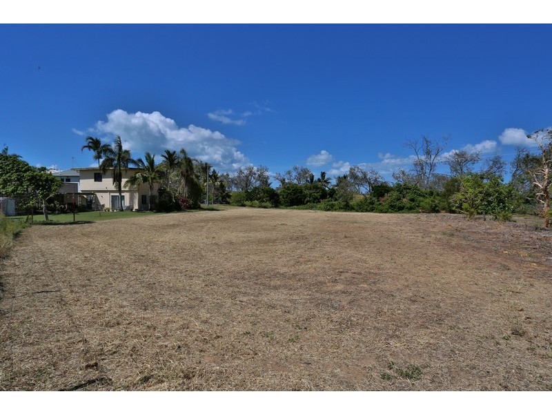 66 Marine Parade, Emu Park QLD 4710