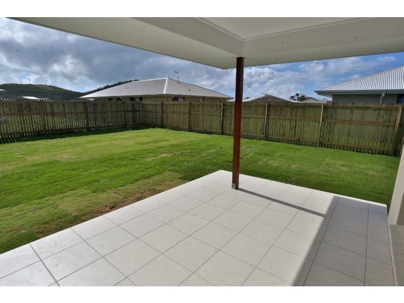 13 Beachside Circuit, Mulambin QLD 4703