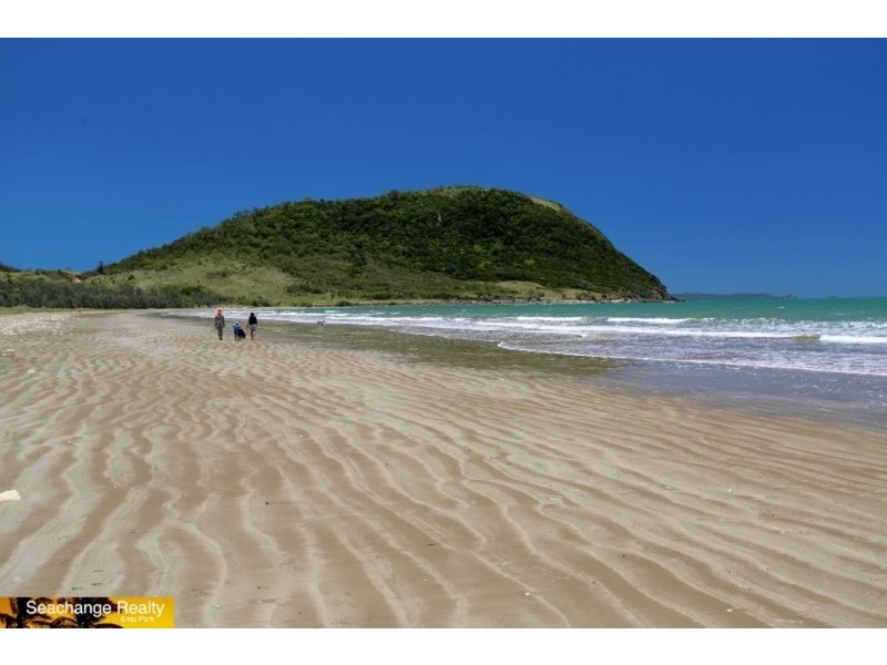 13 Beachside Circuit, Mulambin QLD 4703