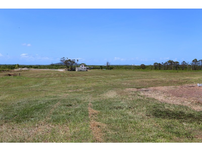 90 Hoys Road, Coowonga QLD 4702