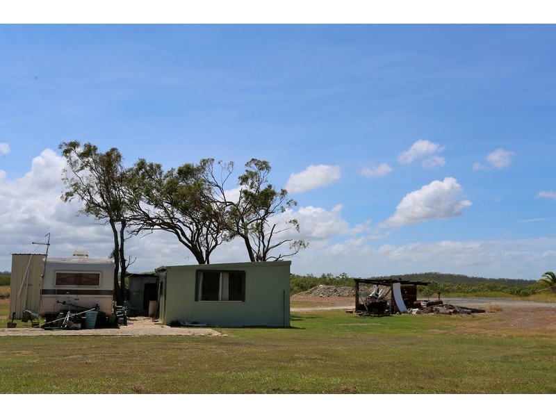 90 Hoys Road, Coowonga QLD 4702
