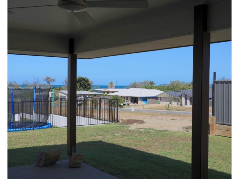 20 Albemarle Street, Emu Park QLD 4710