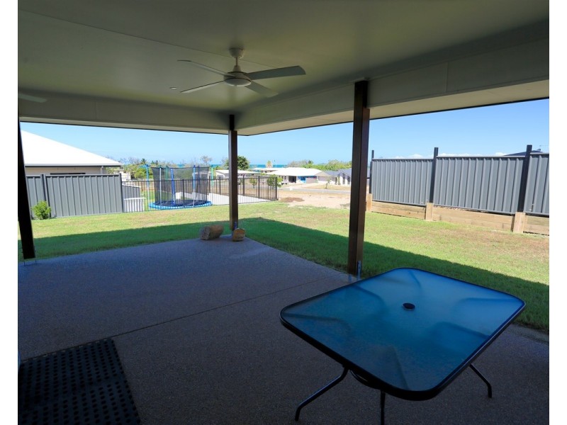 20 Albemarle Street, Emu Park QLD 4710