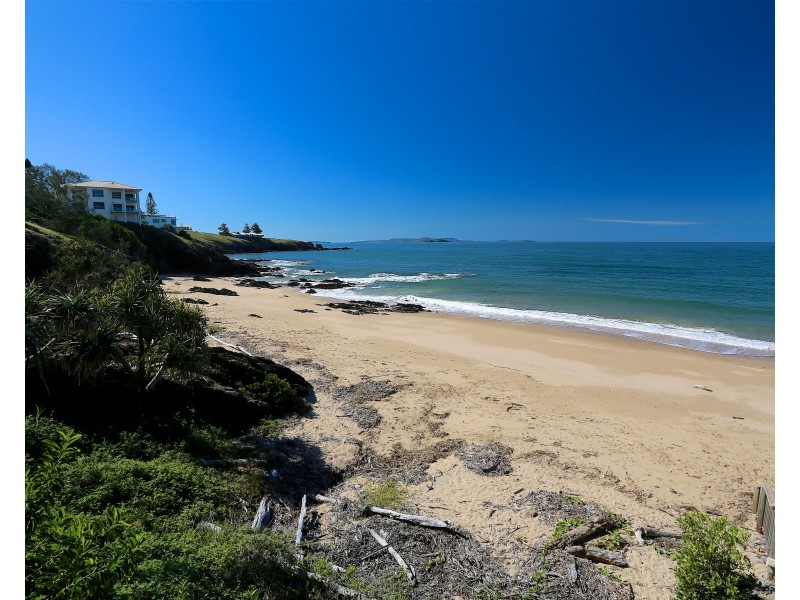 11 Haliotis Avenue, Zilzie QLD 4710