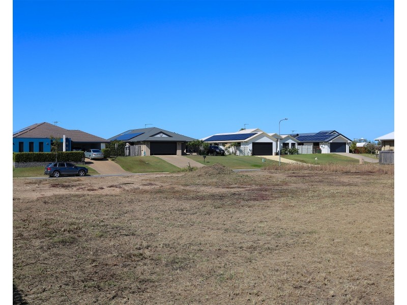 96 Amalfi Drive, Zilzie QLD 4710