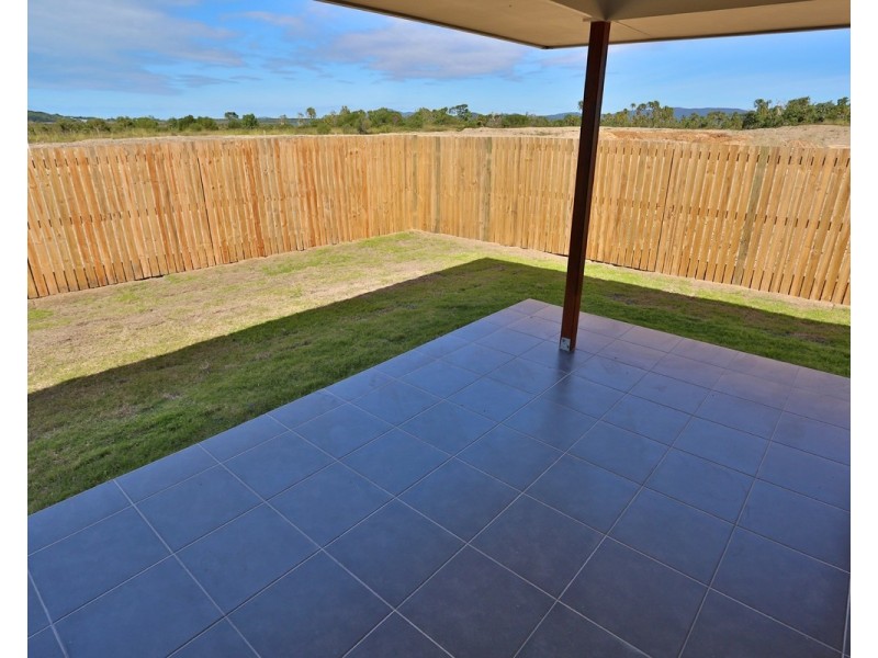 25 Timbers Beach Road, Zilzie QLD 4710