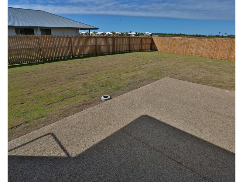 25 Timbers Beach Road, Zilzie QLD 4710