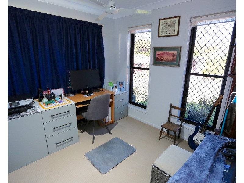 3 Eagle Place, Zilzie QLD 4710