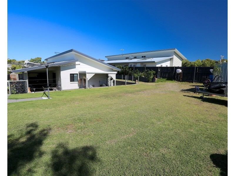 3 Eagle Place, Zilzie QLD 4710