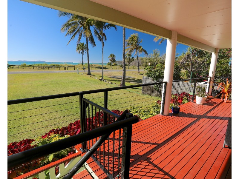 912 Scenic Highway, Kinka Beach QLD 4703