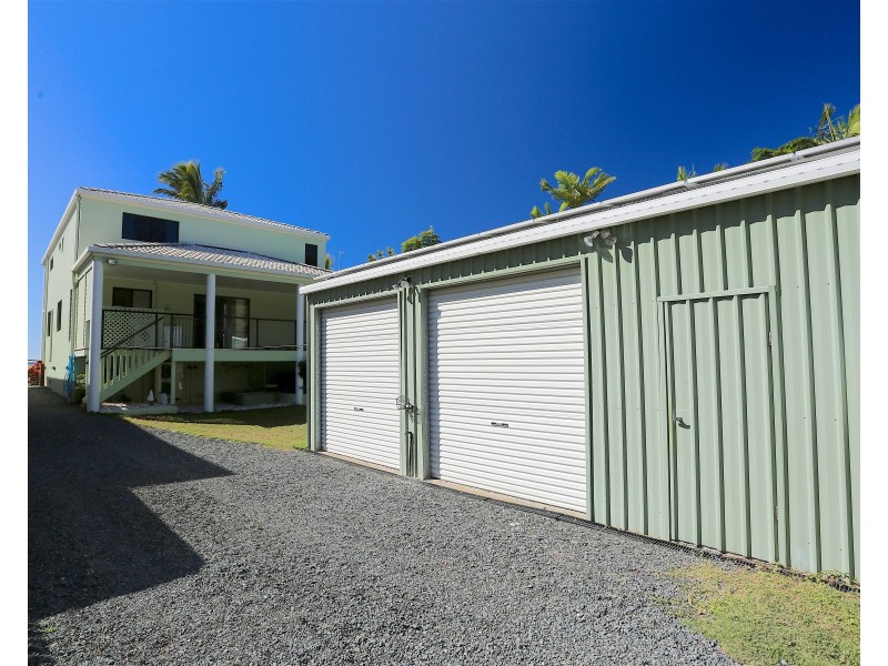 912 Scenic Highway, Kinka Beach QLD 4703